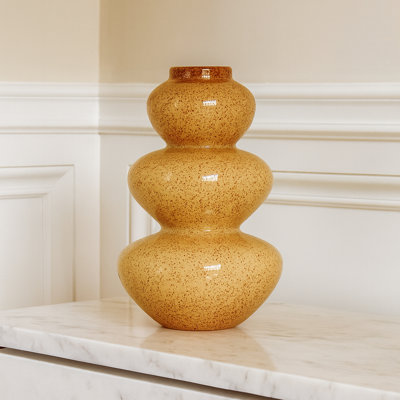 Hadeya Handmade Glass Table Vase