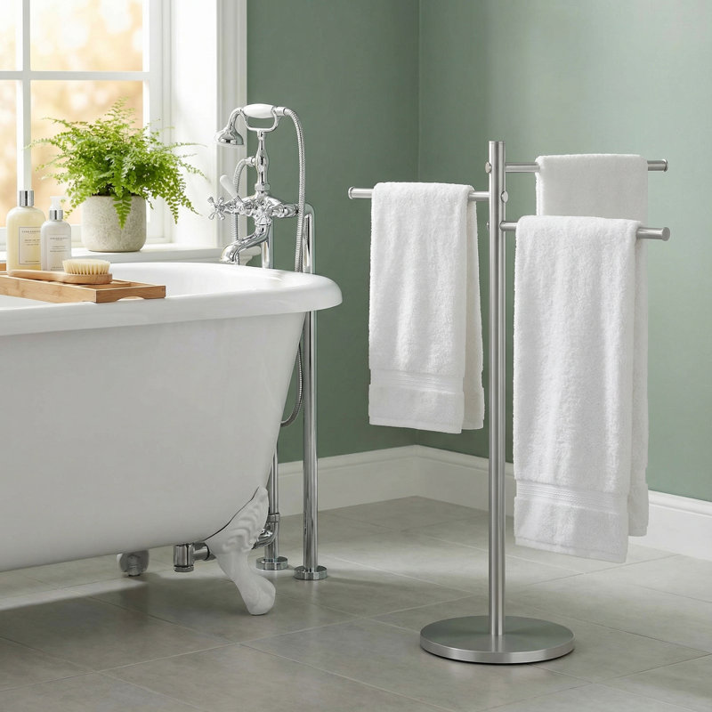 18 " Aluminum 3 - Bar Freestanding Towel Stand
