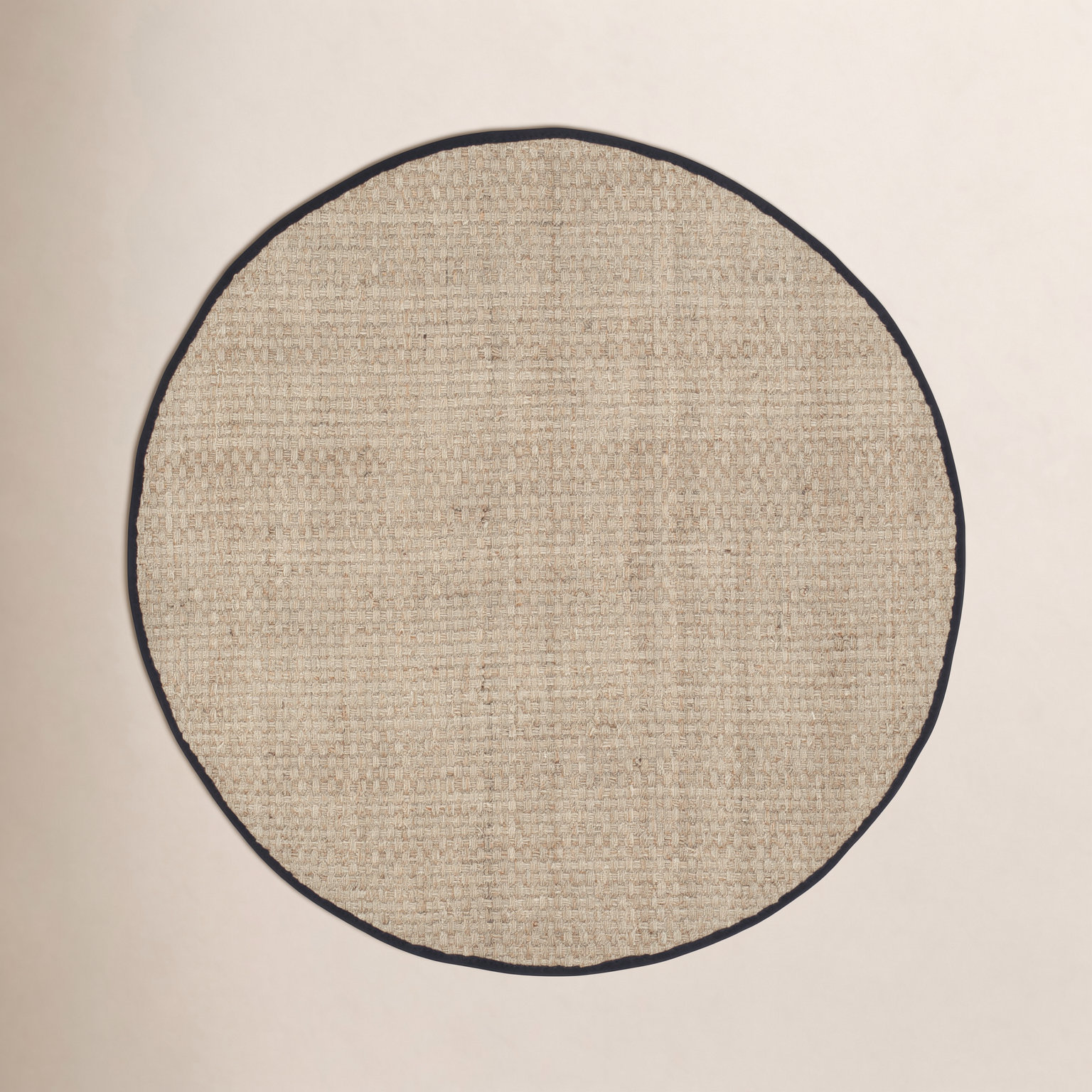 Natural Black Seagrass Rug, Round 6'