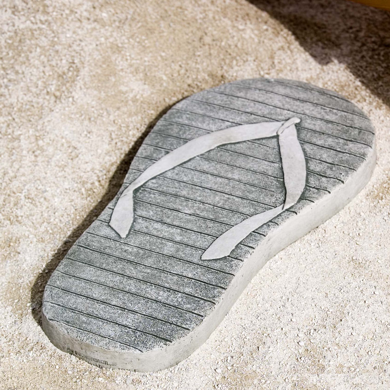 Flip Flop Stepping Stone, Left, English Moss