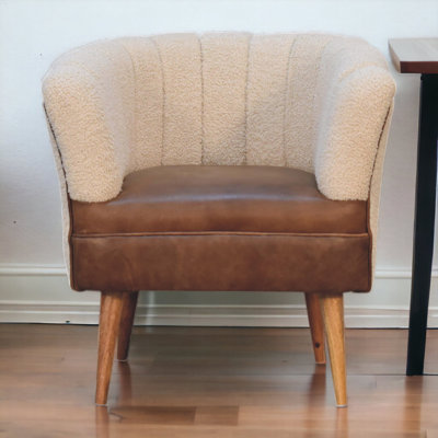 Bettye Upholstered Boucle Barrel Chair