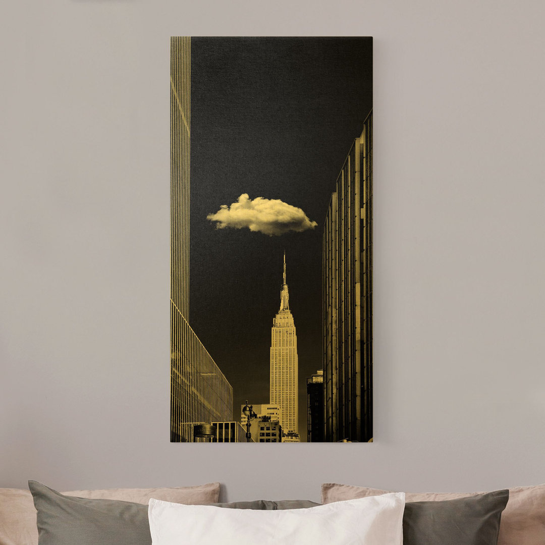 Leinwandbild New York mit einzelner Wolke