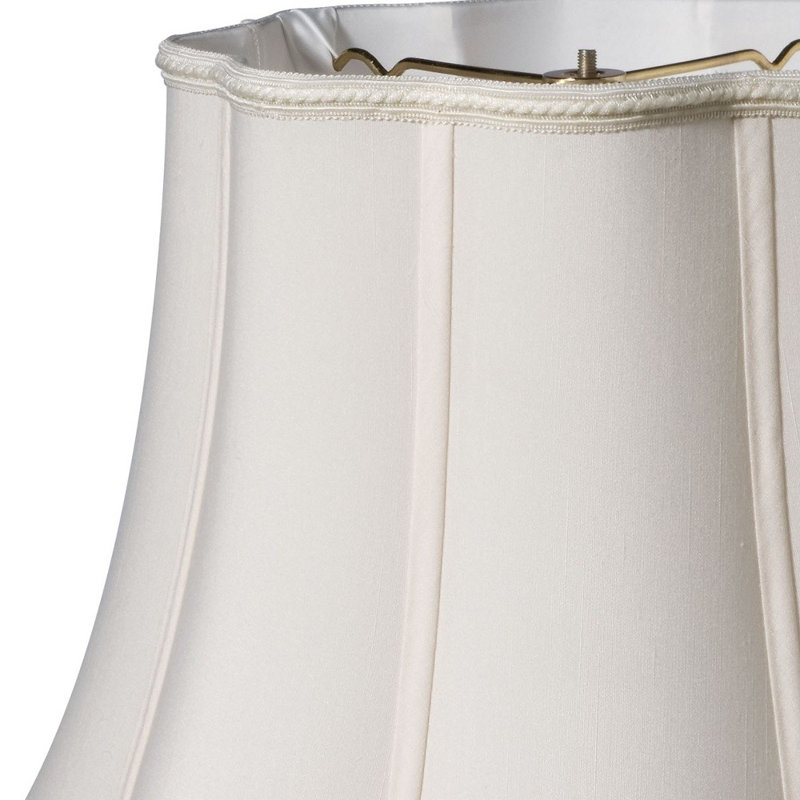 Soie de fantaisie blanche fantaisie, H 10 po x l 16 po x P 16 po, Crème