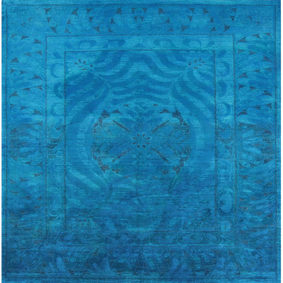 Tapis oriental bleu