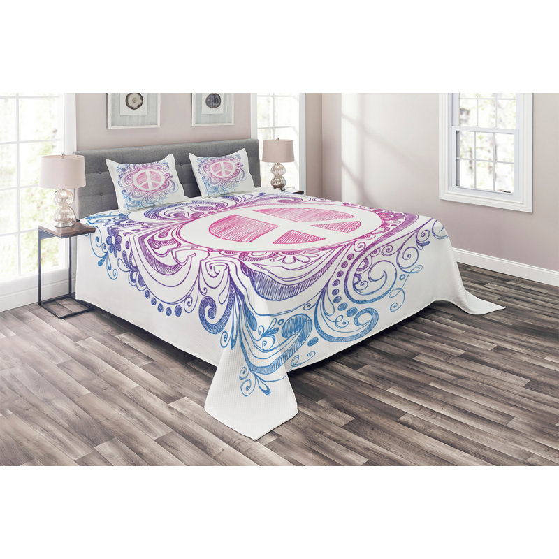 Groovy Polyester Floral Coverlet, King Bedspread + 2 Shams