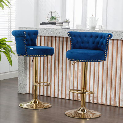 Ensemble de 2 chaises de bar en velours de luxe avec coutures en losanges, rivets dorés et hauteur réglable pour une décoration intérieure élégante