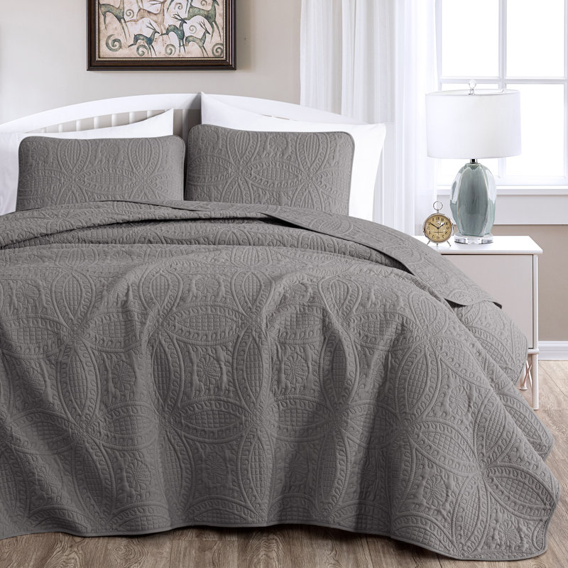 Austin Microfiber Reversible 3-Piece Coverlet / Bedspread Set, King Coverlet / Bedspread + 2 King Shams, Gray