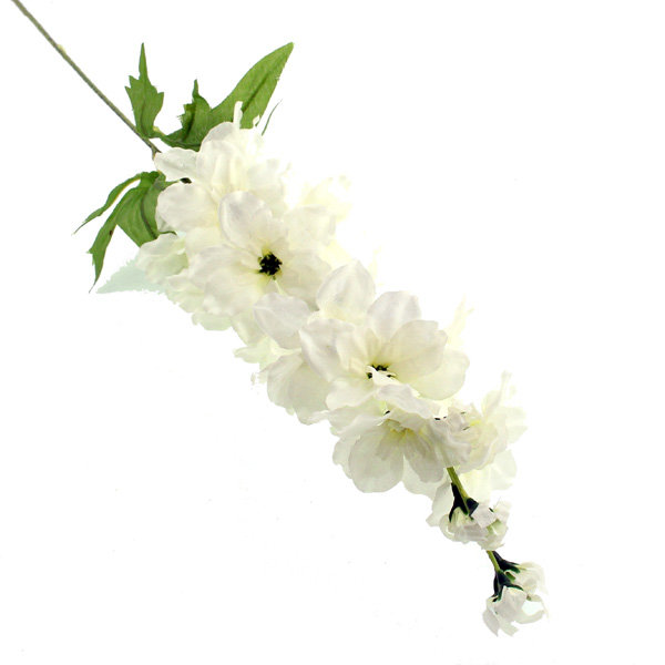 Arrangement, White