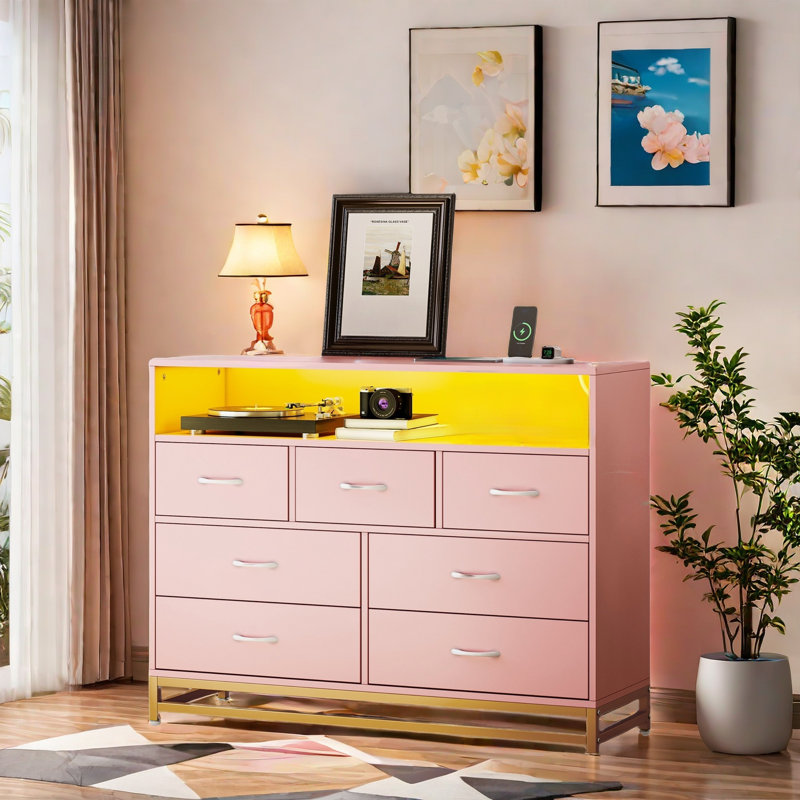 119.4 cm W Chest of 7 Drawers