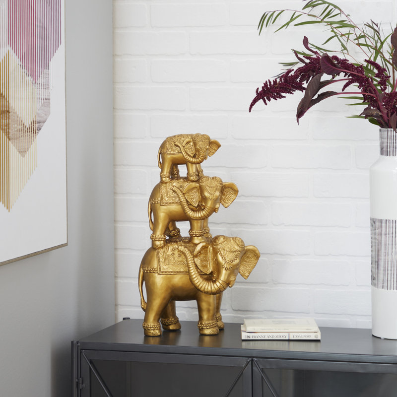 Sculpture éléphant Roxana en résine dorée, H 17,60 po x L 10,70 po x l 6,30 po, H 17,6 po x l 10,7 po x P 6,3 po, Doré