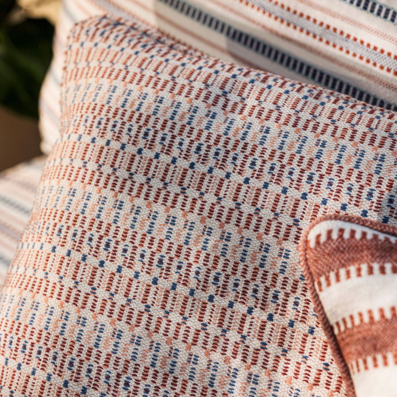 Elidi, Rust/Postiano/Indigo