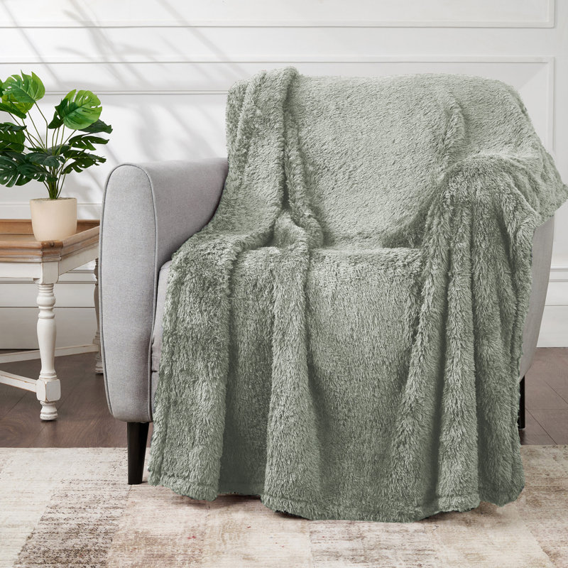 Jeté en sherpa CBCHome Cozy Chenille, Sauge du désert, Jeté