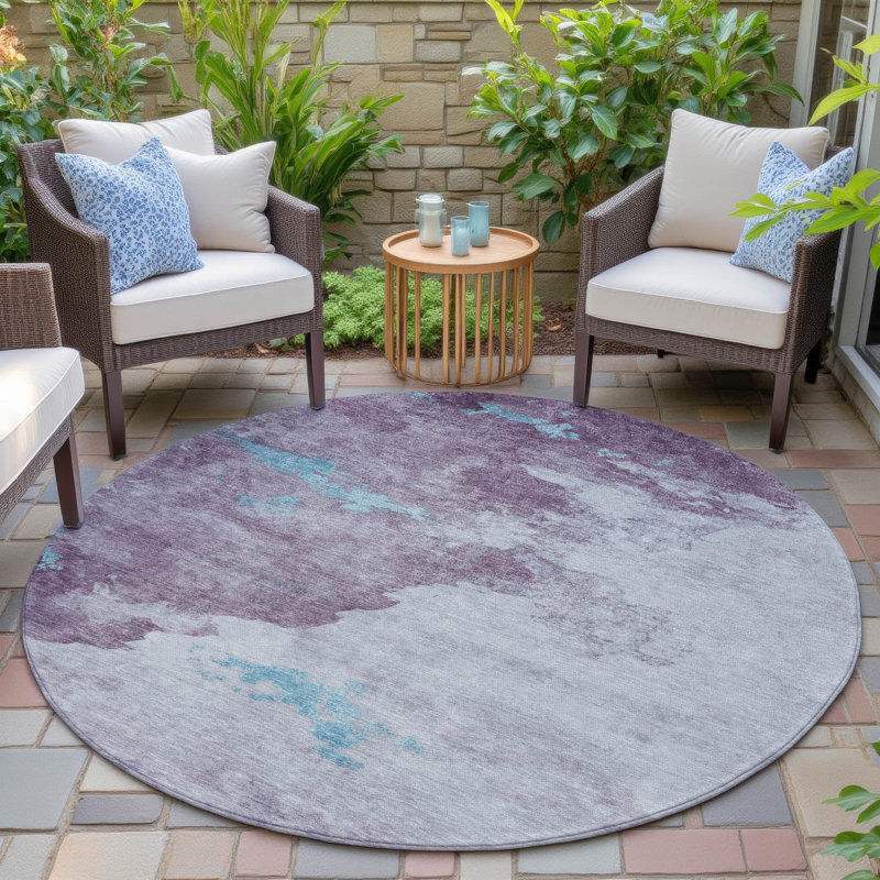 Machine Washable Indoor/Outdoor Xhevrie Lavender Rug, Round 8'