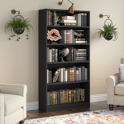 Bibliothèque à 5 tablettes Doyno, pour le rangement et la présentation dans le bureau personnel ou le salon