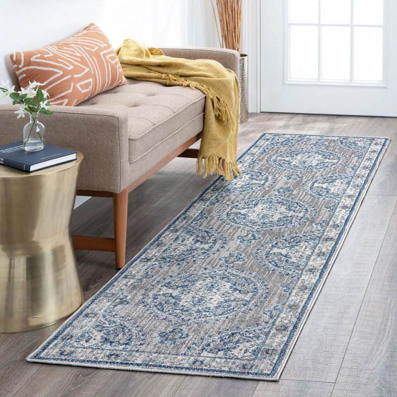 Tapis oriental gris Garden, Tapis de couloir 2 pi 3 po x 7 pi 7 po