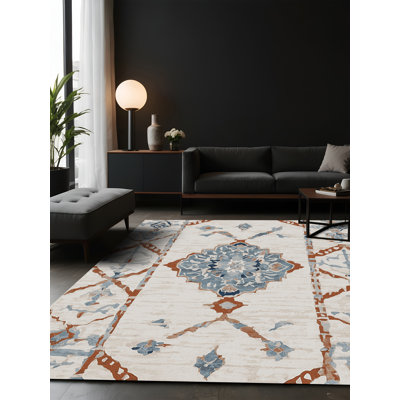 Tapis gris soyeux et moelleux