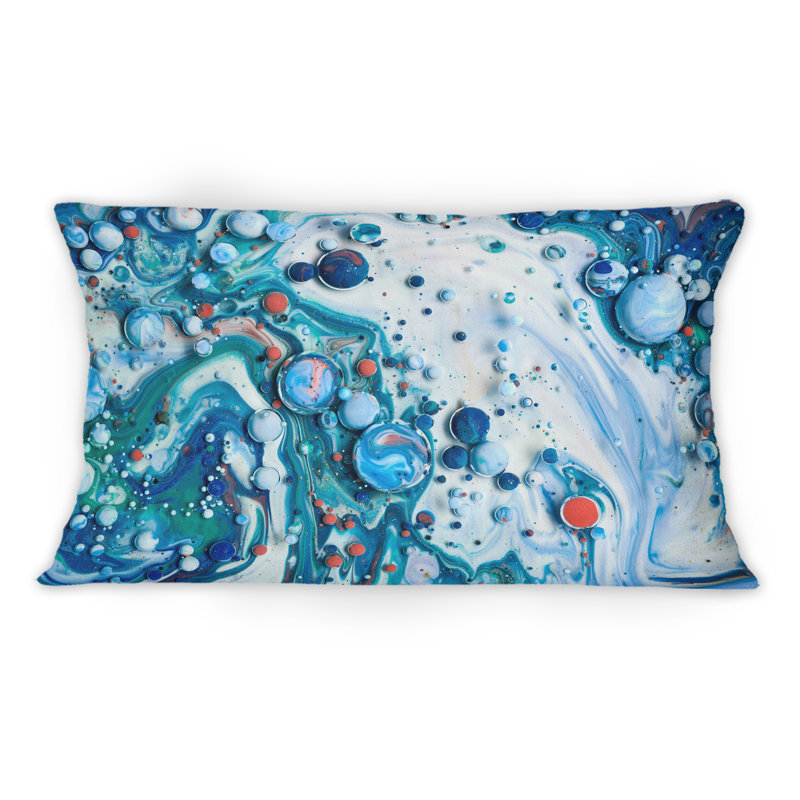 Coussin décoratif bleu abstrait et luxueux à imprimé abstrait XXII 12 po x 20 po