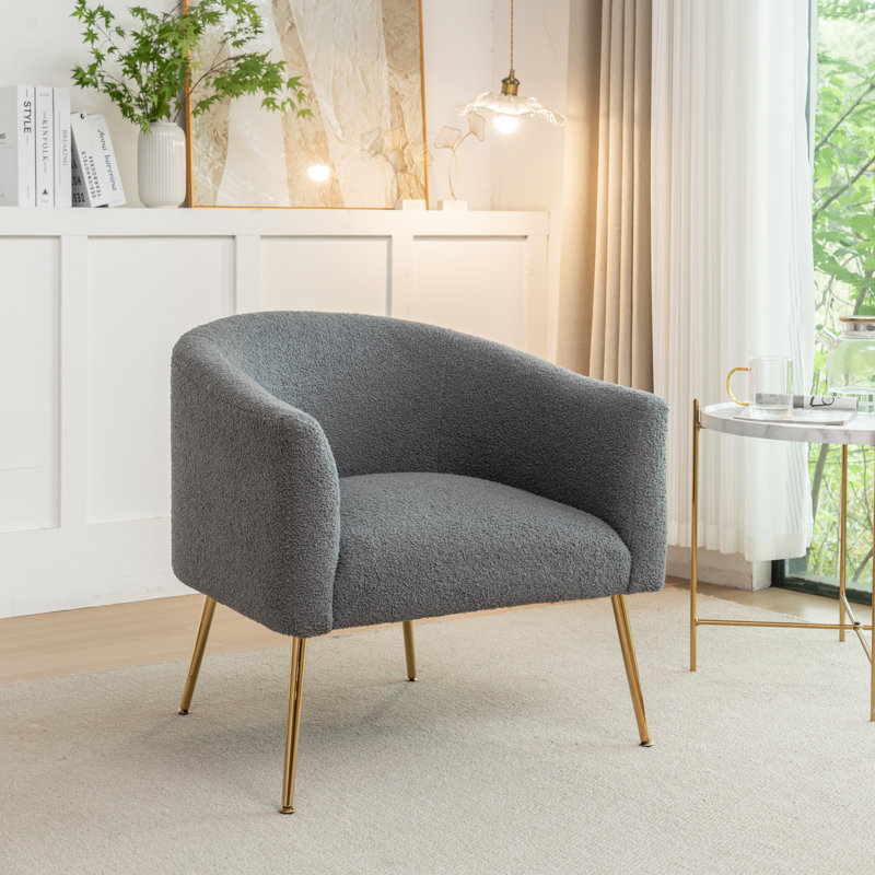 Fauteuil demi-tonneau Jameila, Fausse fourrure grise, 1, Doré