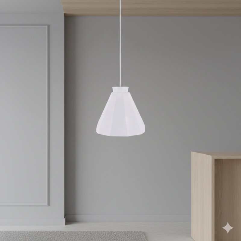 Une lampe suspendue en blanc, avec une esthétique de style moderne Mid-Century.