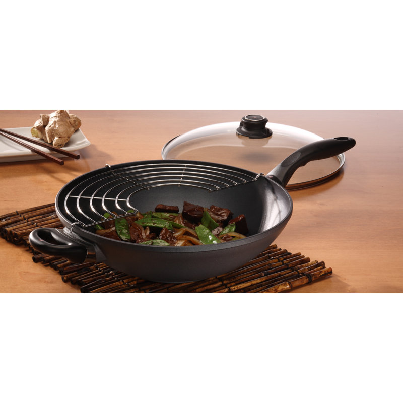 12.5" Non Stick Aluminum Wok with Lid