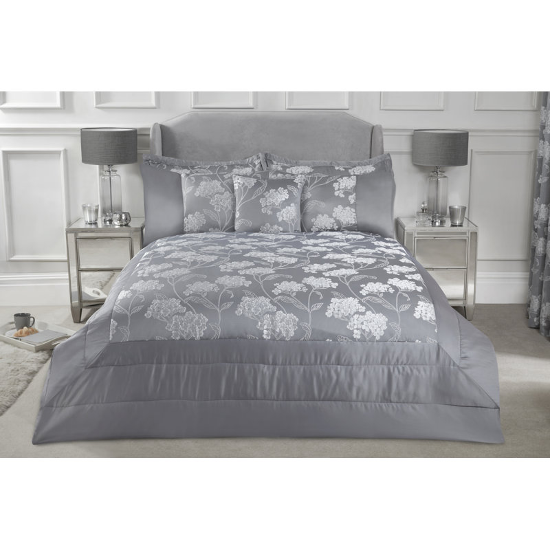 Blossom Polyester Floral Bedspread, Silver