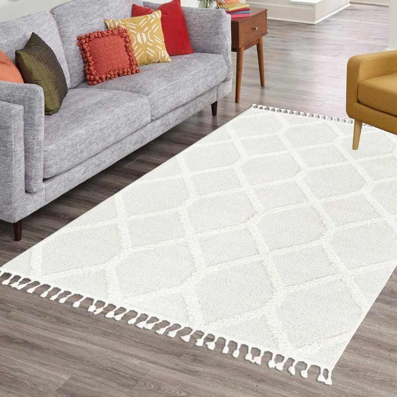 Tapis géométrique ivoire en polyester tissé à la machine, Rectangle 4 pi 1 po x 6 pi 1 po