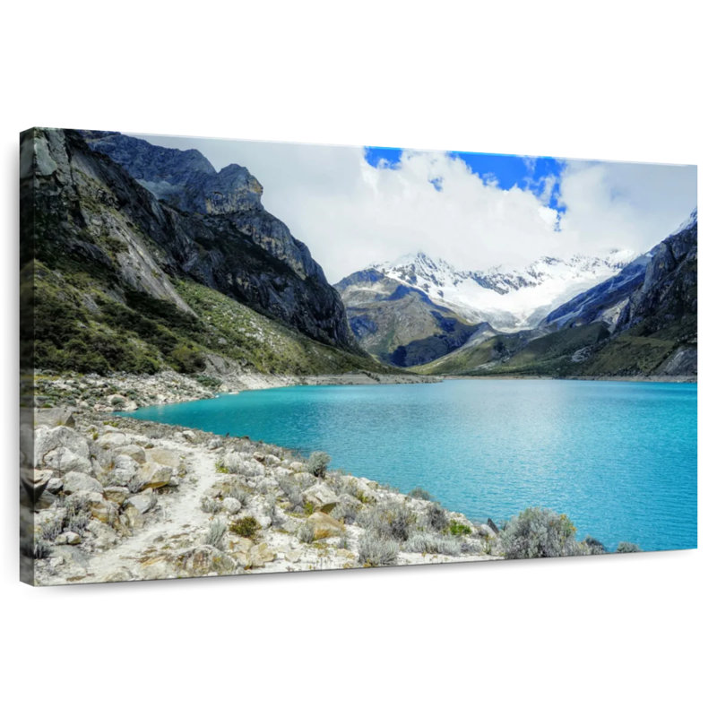 Lagon bleu d'Alvord Llanganuco