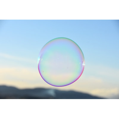 «Simple Soap Bubble On Canvas» par Hhelene, photographie