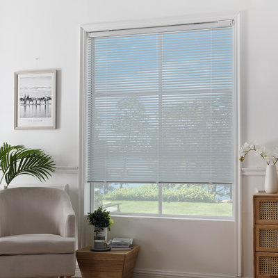 Solar-Powered Motorized Blackout Horizontal/Venetian Blinds