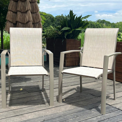 Chaise longue d'extérieur en métal de couleur crème résistante aux intempéries et idéale pour le jardin, empilable et respirante - L 22,1 po x l 25,2 po, H 36 po, poids 400 lb