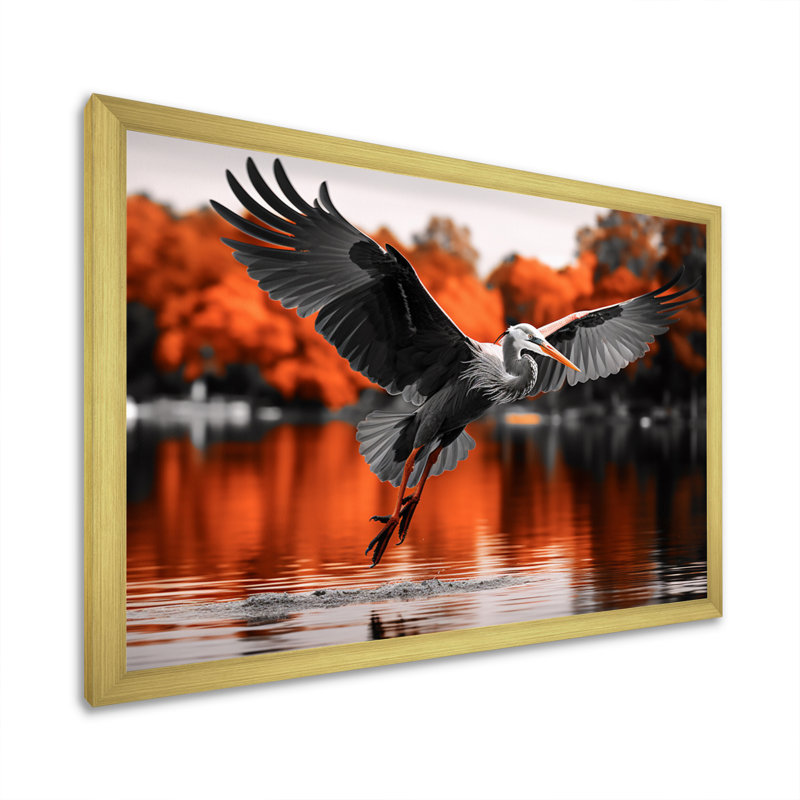 Décoration murale orange orange héron gracieux en automne IV - animaux, H 34 po x l 44 po x P 1,5 po, Encadrement doré