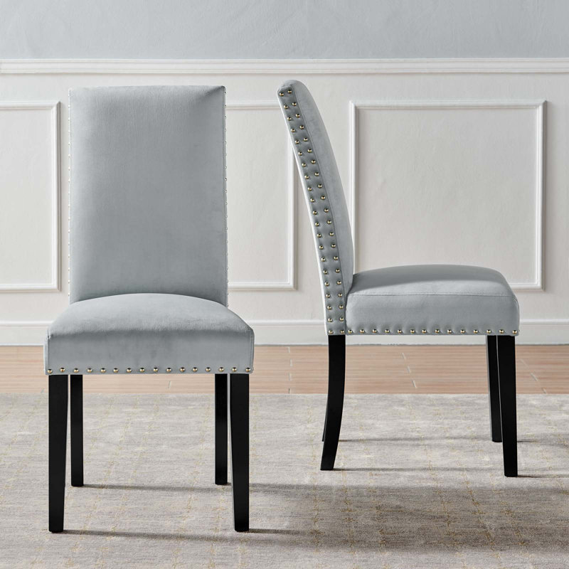 Chaises d'appoint de salle à manger à garniture cloutée en velours argenté Orchid Lind par Modway, Gris clair