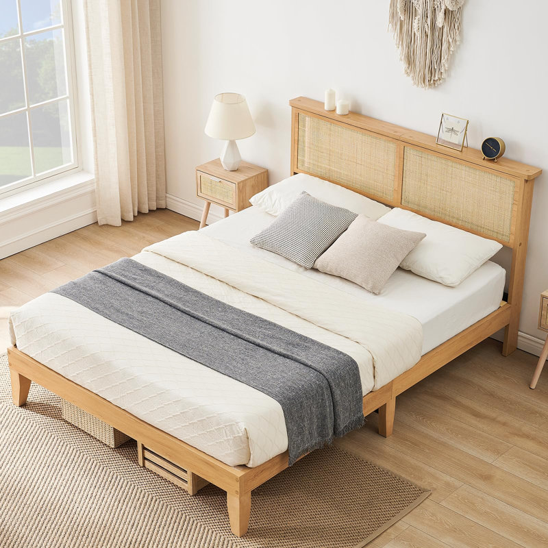 Structure de lit double en rotin naturel avec tête de lit à DEL et pieds en bois, aucun sommier nécessaire, Double