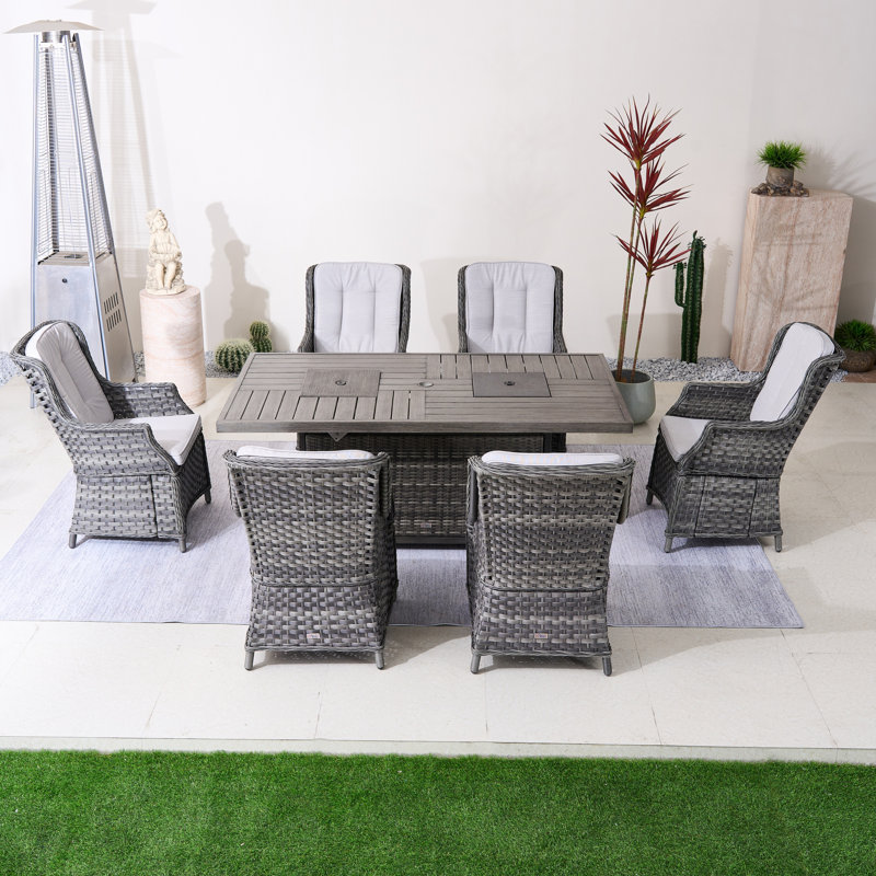 Ensemble de salle à manger d'extérieur en osier avec coussins pour 6 personnes Rutendo, Gris, Gris