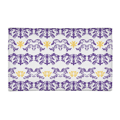 Tapis damassé blanc / mauve
