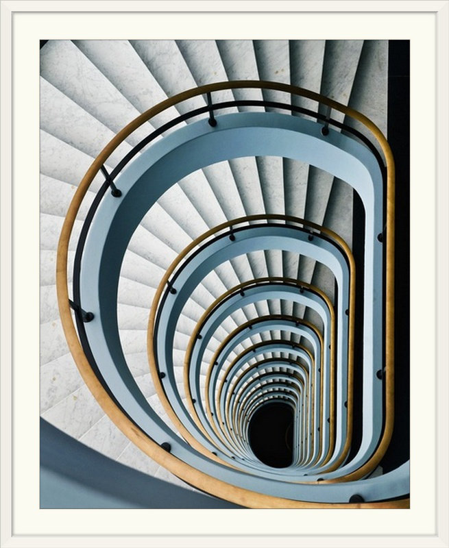 «Black Hole», reproduction de photo, H 23 po x l 20 po x P 1 po, Cadre blanc