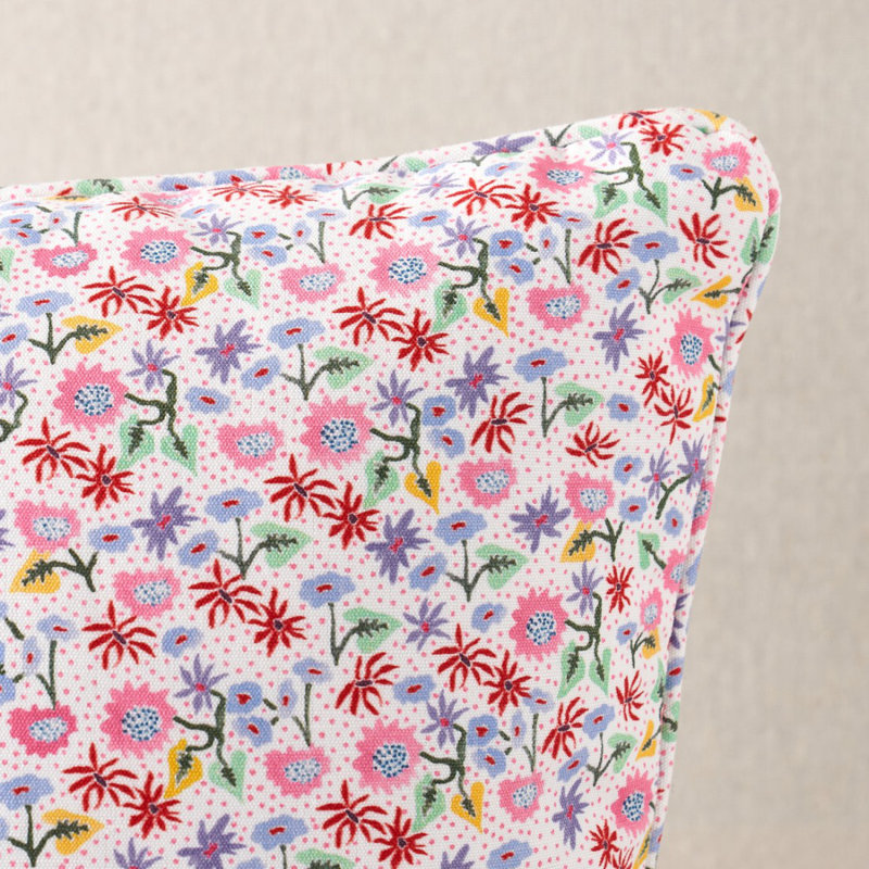Coussin Schumacher x Happy Menocal Calico, 12 po x 16 po