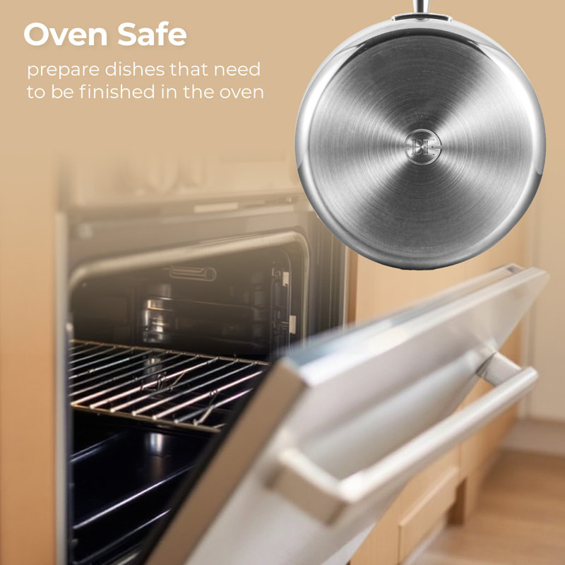 Essential Series - Sauteuse 3 pte / 9,5 po / 24 cm avec couvercle - Triplement en acier inoxydable