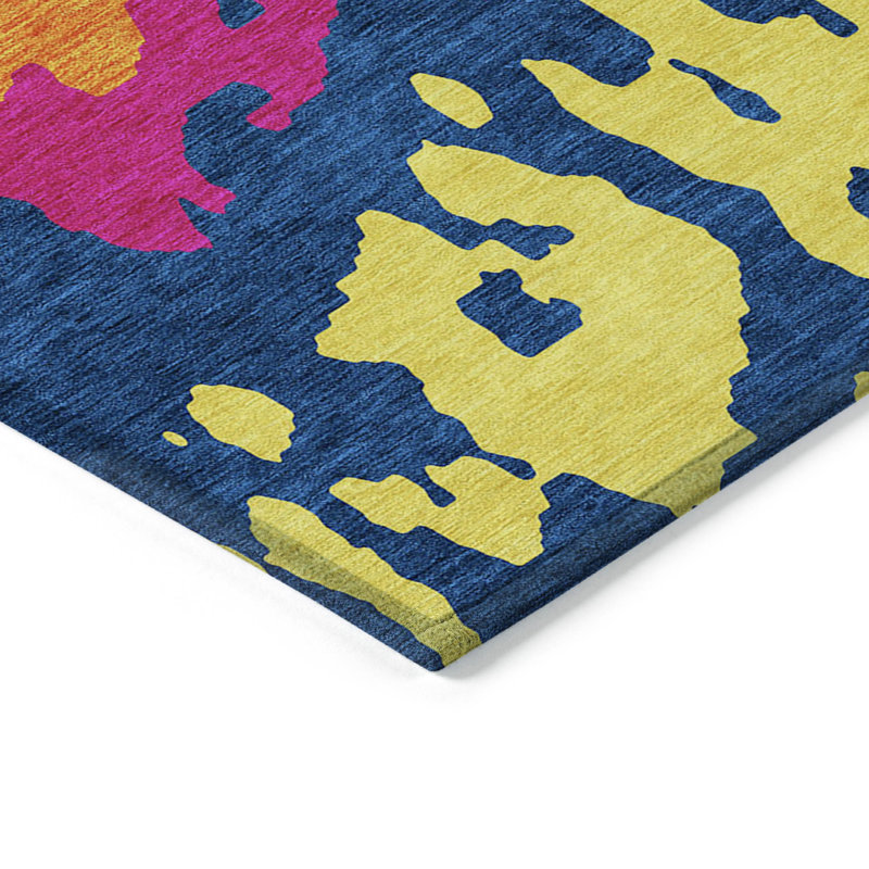 Pink Abstract Synthetic Washable Non-slip Rectangular Rug 1'8" x 2'6"