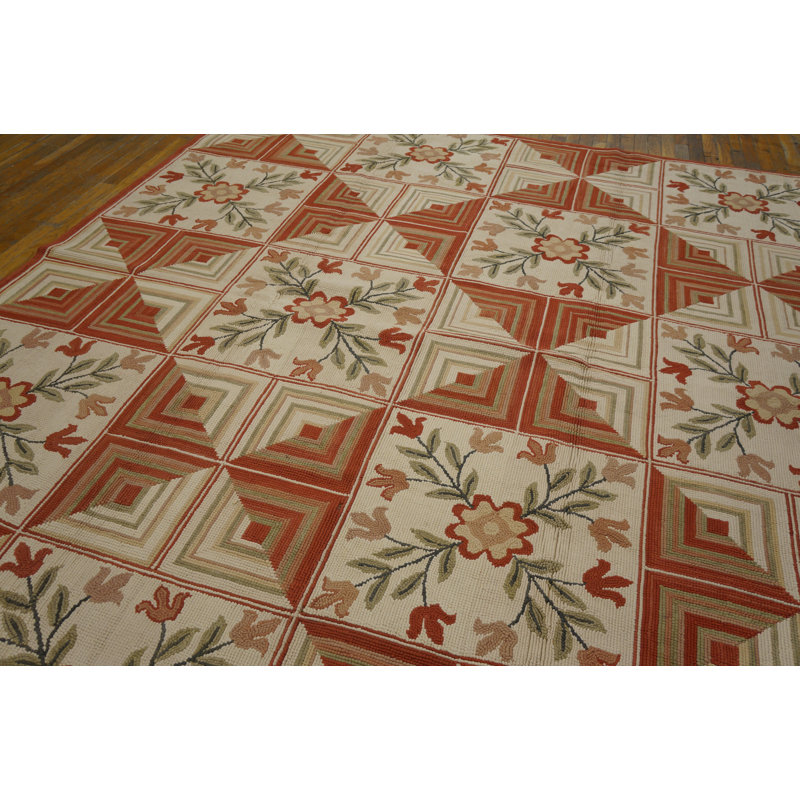 Hand Hooked Wool Geometric Indoor Rug