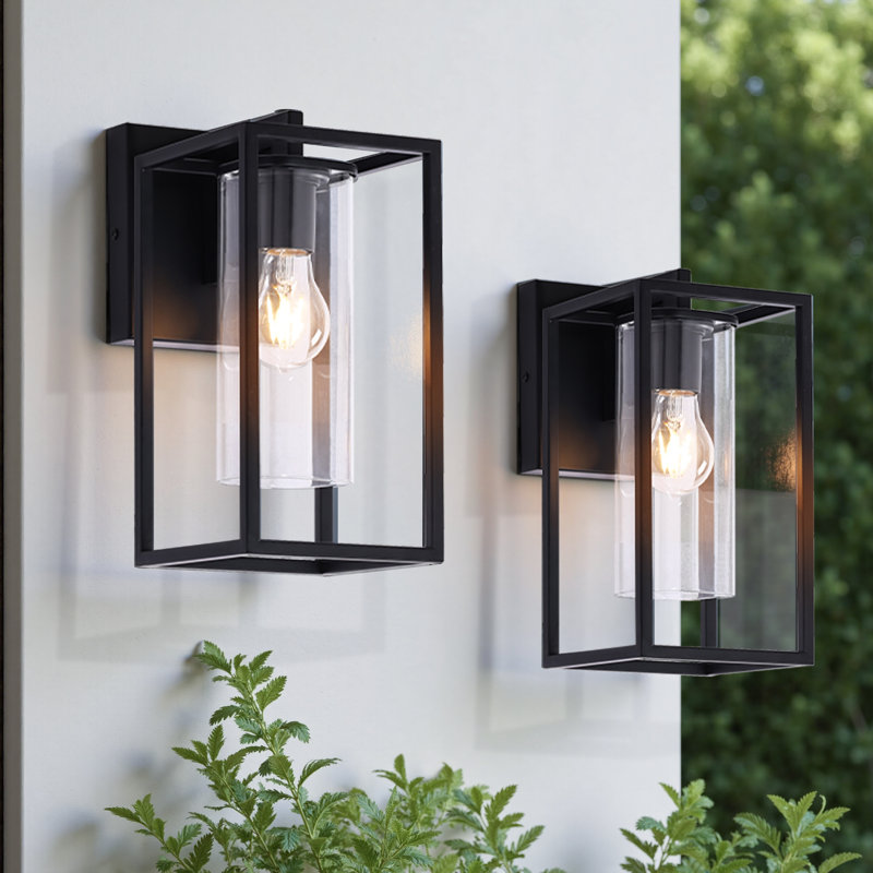 Lanterne murale d'extérieur Tiernan, H 12,15 po x l 5,75 po x P 8,05 po, Black