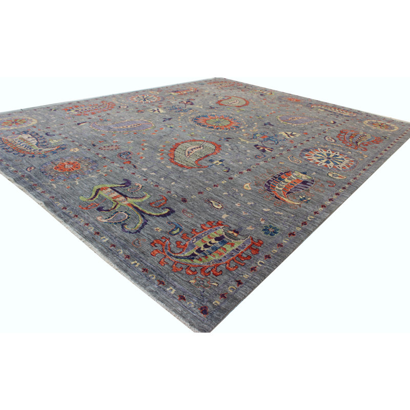 Hand-Knotted High-Quality Gray Area Rug