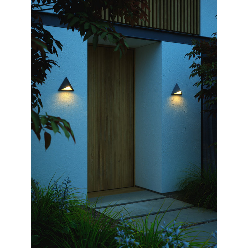Outdoor Sconce