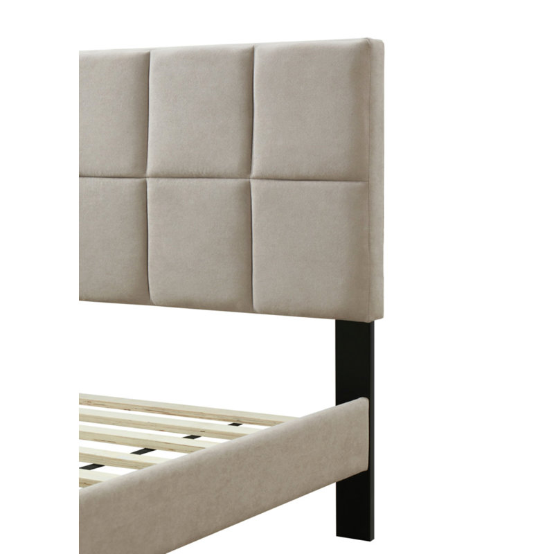 Lit en forme de carrés innovant avec fonction de charge USB, avec un design distinctif et un tissu en polyester pour le confort et le style.