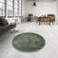 Tapis vert de style oriental-688045564