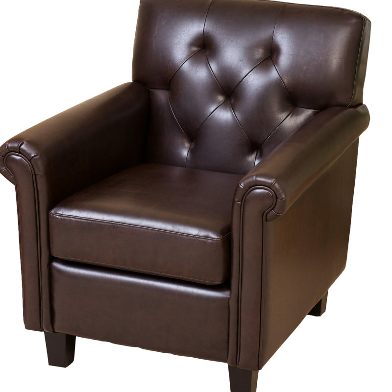 Profitez du confort avec un fauteuil club en cuir reconstitué brun pour un salon moderne