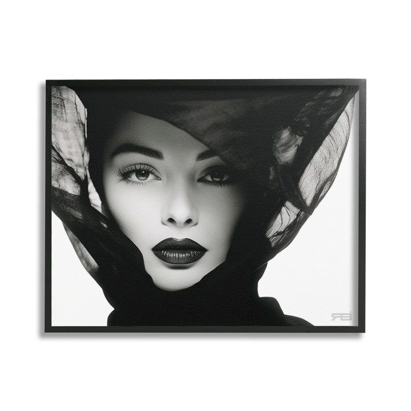 Femme intense, estampe numérique, ArtbyRB, Giclée encadrée noir minuit, H 16 po x l 20 po