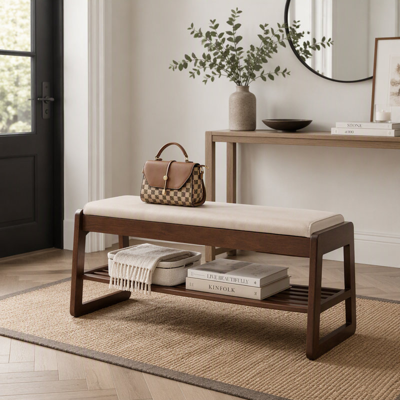 Banc de rangement pour chaussures en bois d'hévéa blanc cassé 39 po, pieds en bois massif brun pour le hall d'entrée de la chambre à coucher