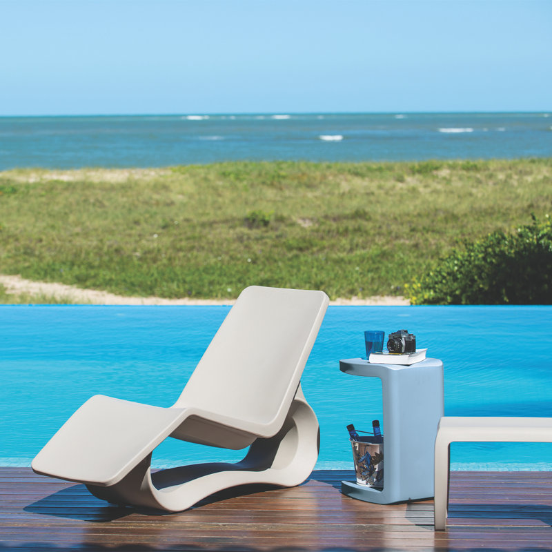 Tramontina Octo Polyethylene Sun Lounger, Grey