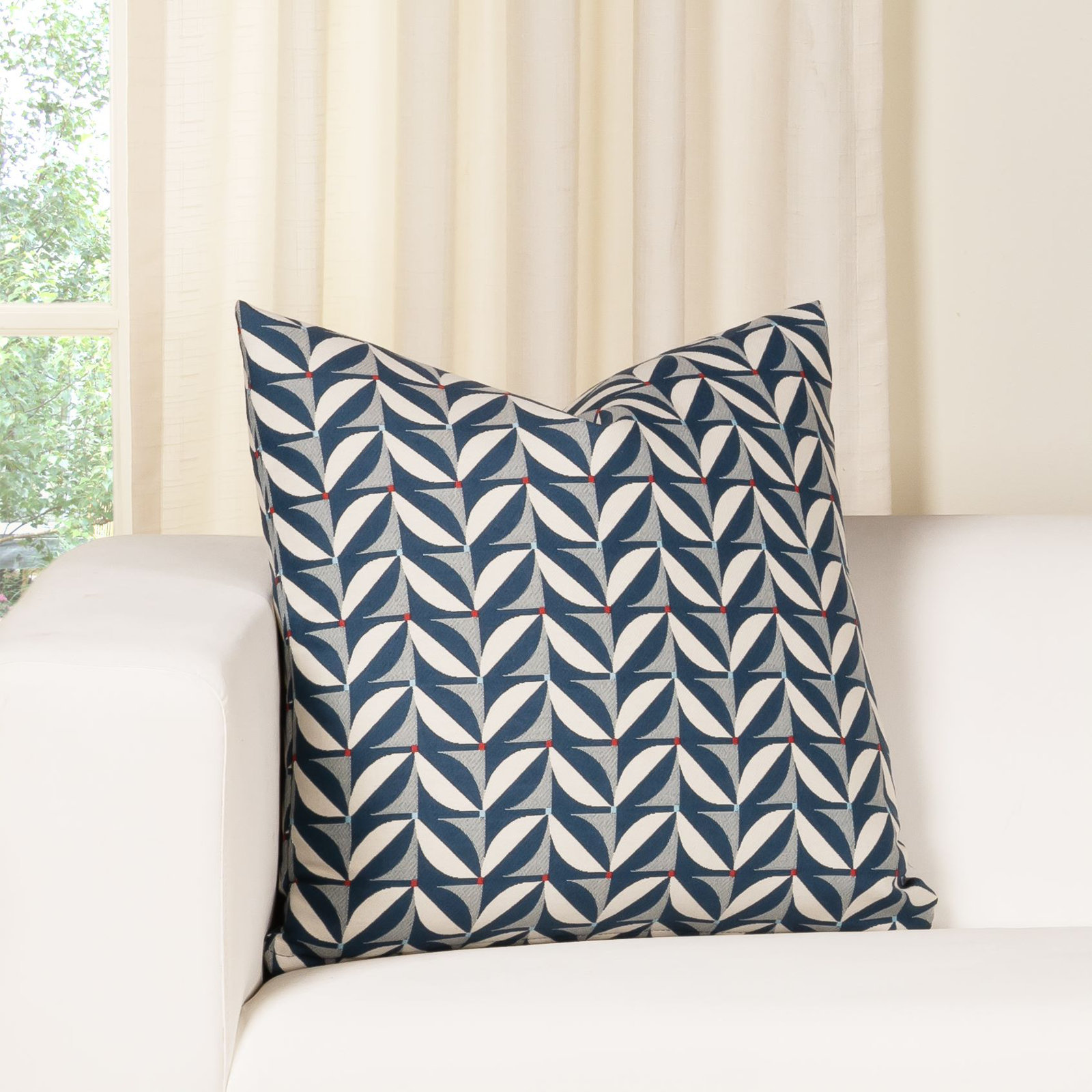 Mattelynn Geometric Indoor/Outdoor Throw Pillow, Blue, Square 20"